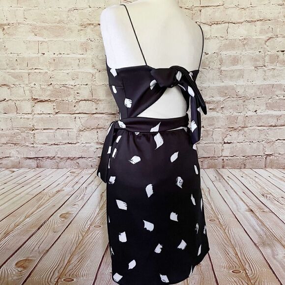 ASOS neoprene tie back dress - Picture 4 of 6